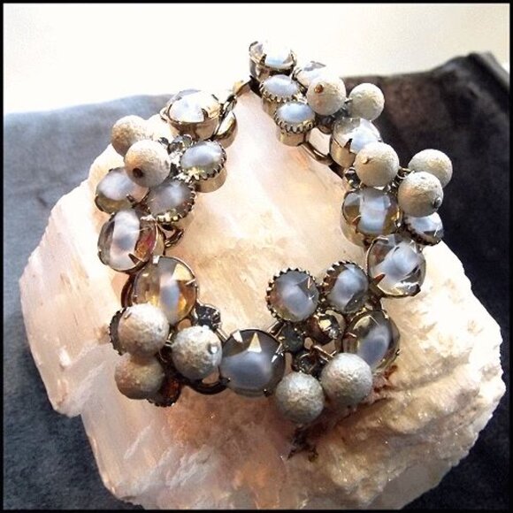 1950s Delizza Elster French Blue Givre Glass Vintage Juliana Bracelet 15478 - Picture 2 of 5